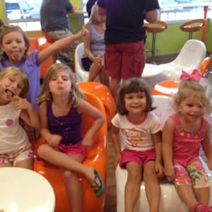 Meet your Posher, Laura